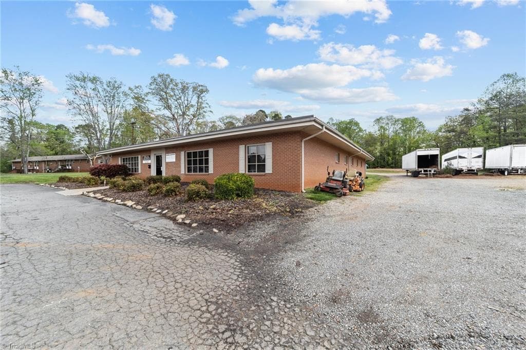 Medical at 110 Wall Street, Rural Hall NC 27045, photo 4 of 28