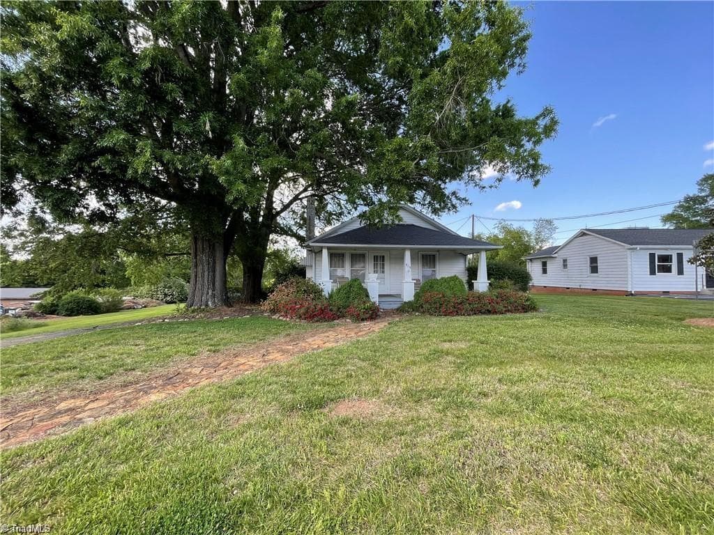 Investment at 313 E King Street, King NC 27021, King, photo 9 of 16
