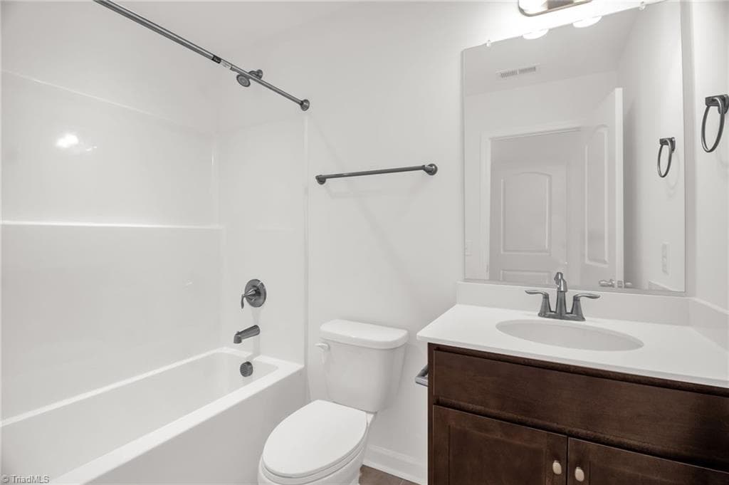 Stick/Site Built at 3607 Townland Circle, Clemmons NC 27012, photo 20 of 24