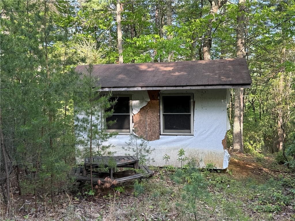 Single Family Residence at Lot 27 Wolf Pen Road, Purlear NC 28665, photo 11 of 37