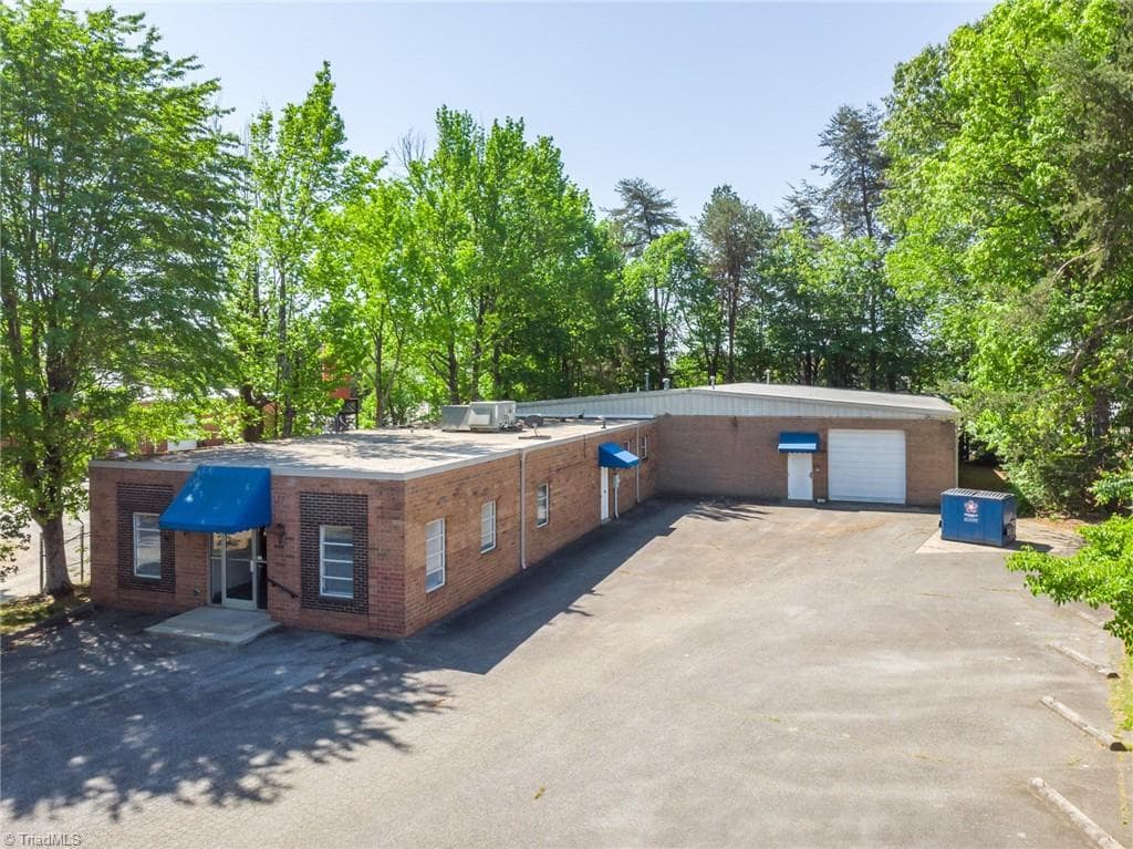 Industrial at 145 S Walnut Circle, Greensboro NC 27409, Greensboro, photo 3 of 94