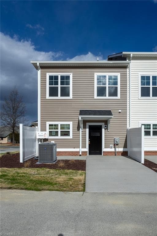 Stick/Site Built at 1900 Everitt Street, Greensboro NC 27401, photo 24 of 24