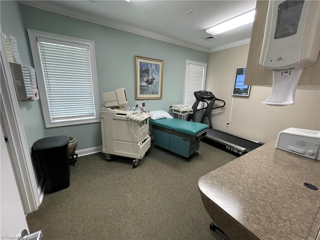 Medical at 1611 Flora Avenue, Burlington NC 27217, Burlington, photo 13 of 17