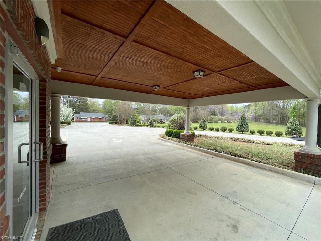 Medical at 1611 Flora Avenue, Burlington NC 27217, Burlington, photo 9 of 17