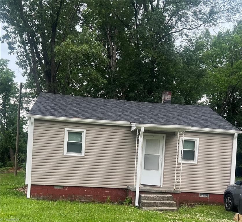 Stick/Site Built at 1606 Boundary Avenue, High Point NC 27260, photo 2 of 2