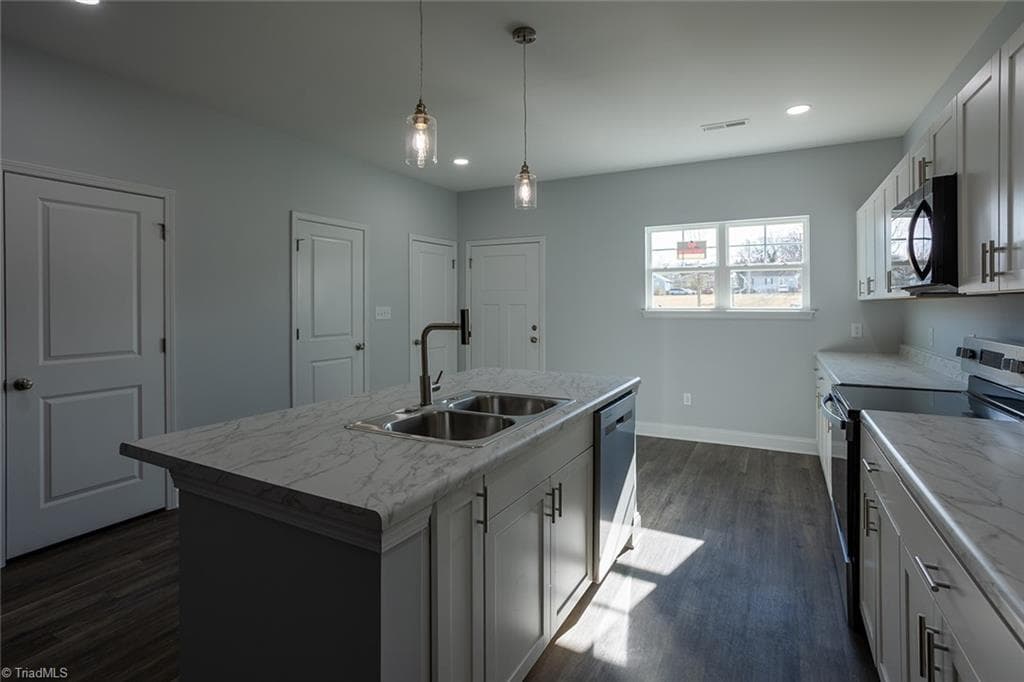 Stick/Site Built at 1904 Everitt Street, Greensboro NC 27401, photo 10 of 21