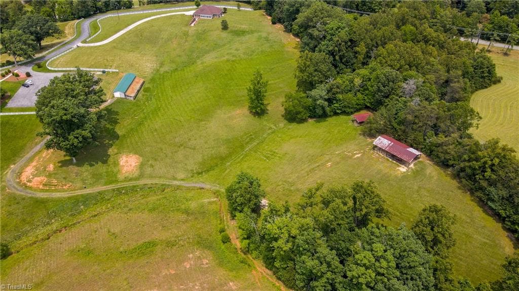 Stick/Site Built at 914 Bethlehem Church Road, Eden NC 27288, photo 6 of 50