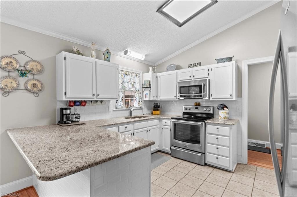 Stick/Site Built at 402 Swaim Court, Salisbury NC 28147, photo 15 of 39