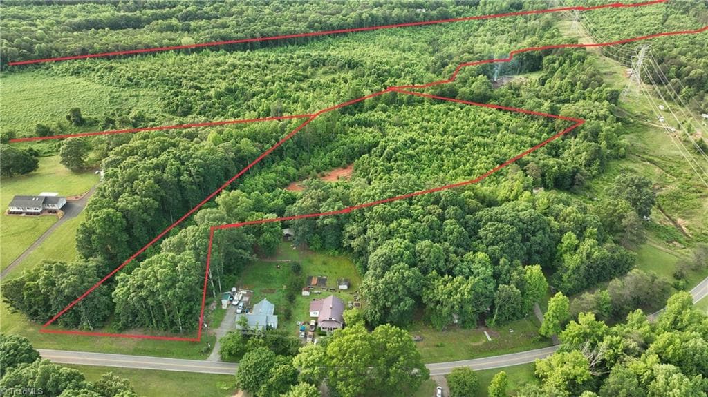 Unimproved Land at 0000 Hopewell Church Road, Catawba NC 28609, photo 2 of 31