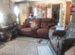 Manufactured Home at 5249 Forbush Road, East Bend NC 27018, photo 6 of 15