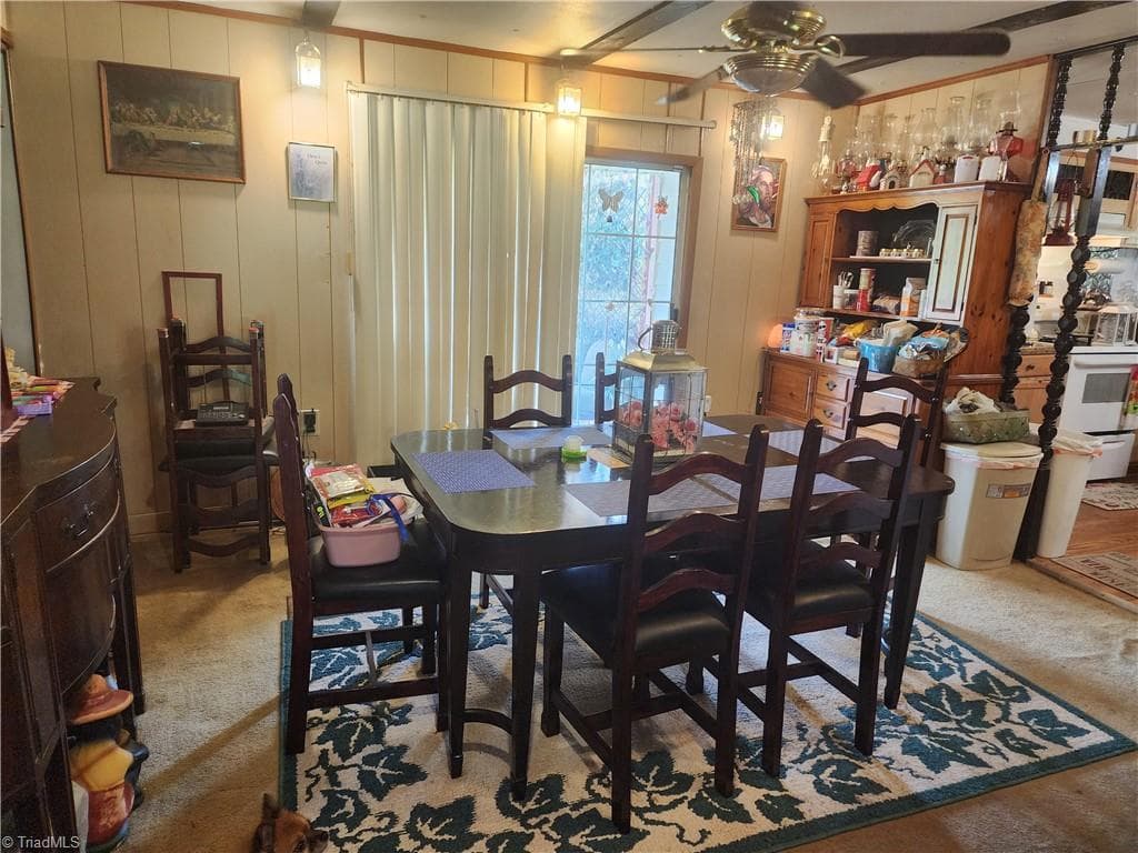 Manufactured Home at 5249 Forbush Road, East Bend NC 27018, photo 12 of 15