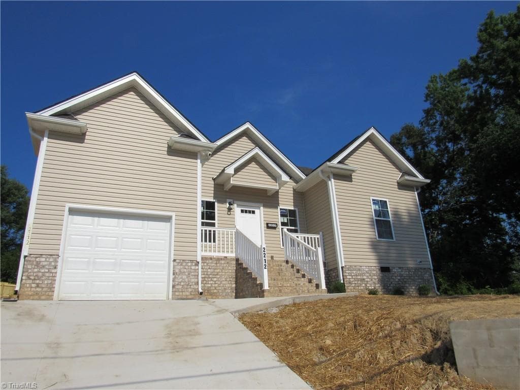 Stick/Site Built at 2212 Cleveland Avenue, Winston-Salem NC 27105, Winston-Salem, photo 3 of 15