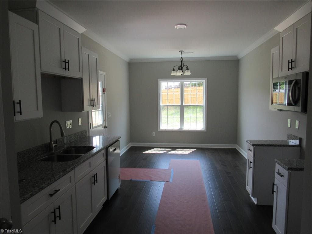 Stick/Site Built at 2212 Cleveland Avenue, Winston-Salem NC 27105, Winston-Salem, photo 5 of 15
