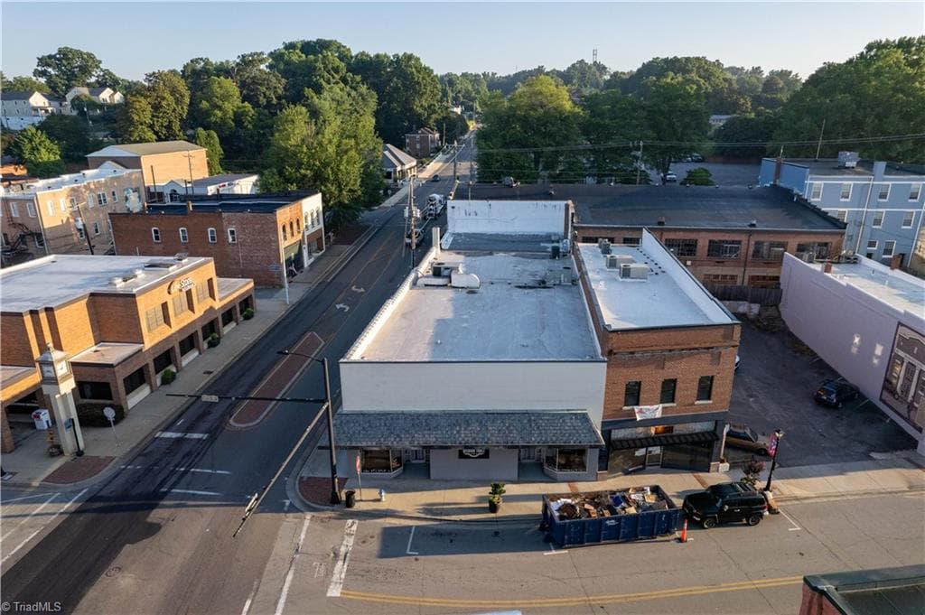 Retail at 101 E Main Street, Elkin NC 28621, Elkin, photo 3 of 86