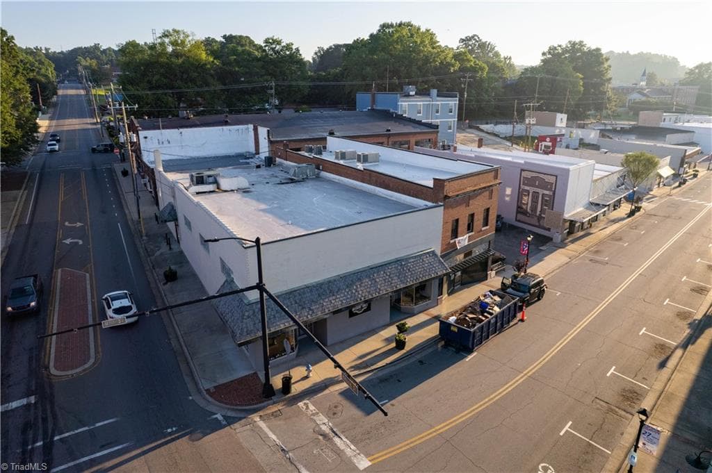 Retail at 101 E Main Street, Elkin NC 28621, Elkin, photo 17 of 86