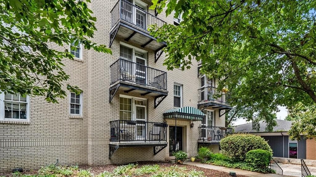 Stick/Site Built at 1013 N Elm Street # C6, Greensboro NC 27401, photo 2 of 18