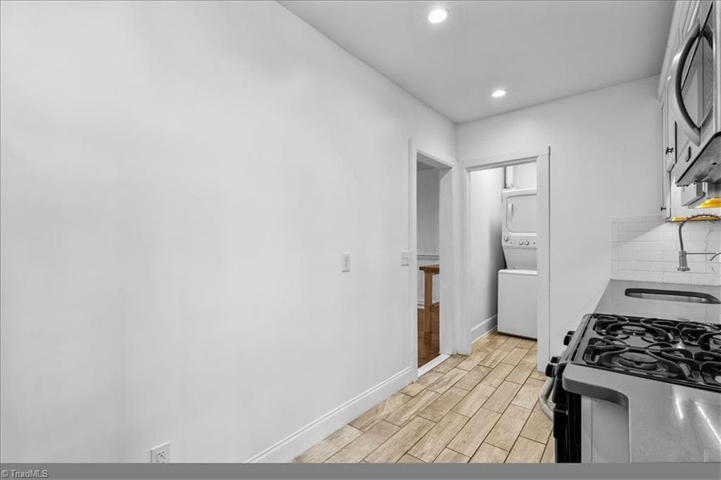 Stick/Site Built at 1013 N Elm Street # C6, Greensboro NC 27401, photo 9 of 18