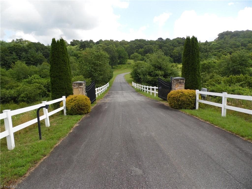 Unimproved Land at TBD Glendale Court, Laurel Springs NC 28644, photo 13 of 19