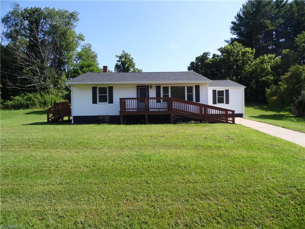 Stick/Site Built at 569 N Sparta Parkway, Sparta NC 28675, photo 25 of 32