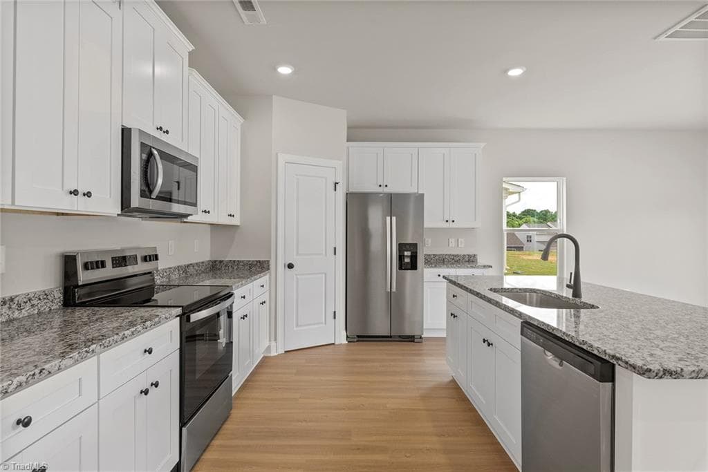 Stick/Site Built at 3441 Robindale Drive, Winston-Salem NC 27107, Winston-Salem, photo 6 of 24