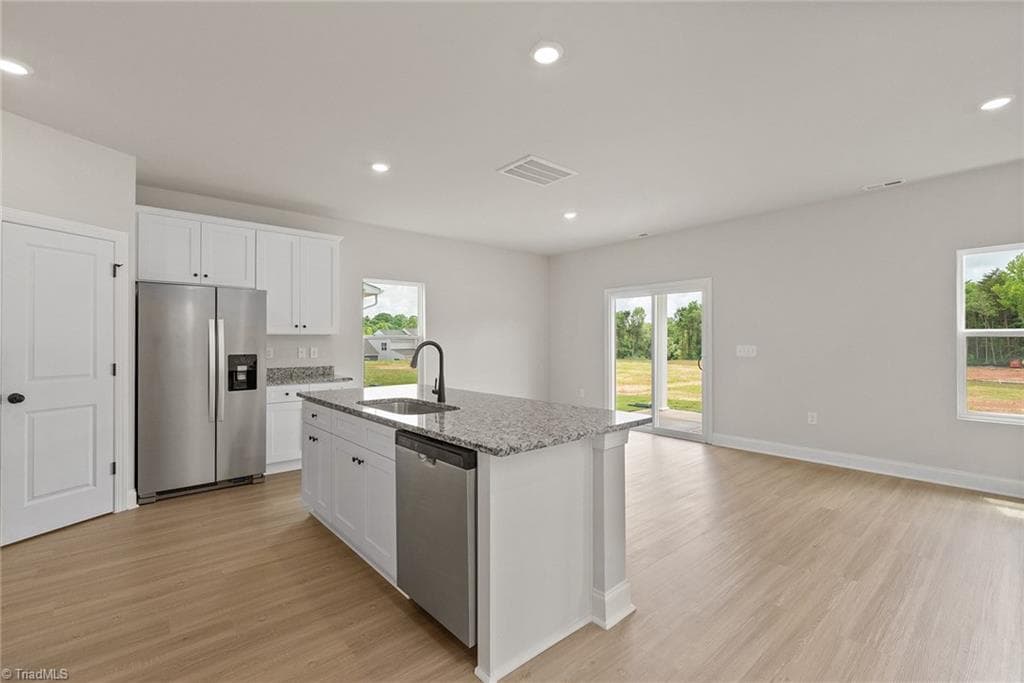 Stick/Site Built at 3441 Robindale Drive, Winston-Salem NC 27107, Winston-Salem, photo 7 of 24