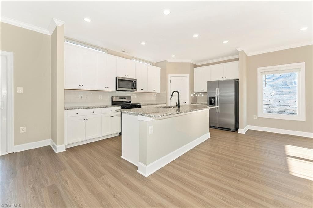 Stick/Site Built at 3447 Robindale Drive, Winston-Salem NC 27107, Winston-Salem, photo 9 of 24