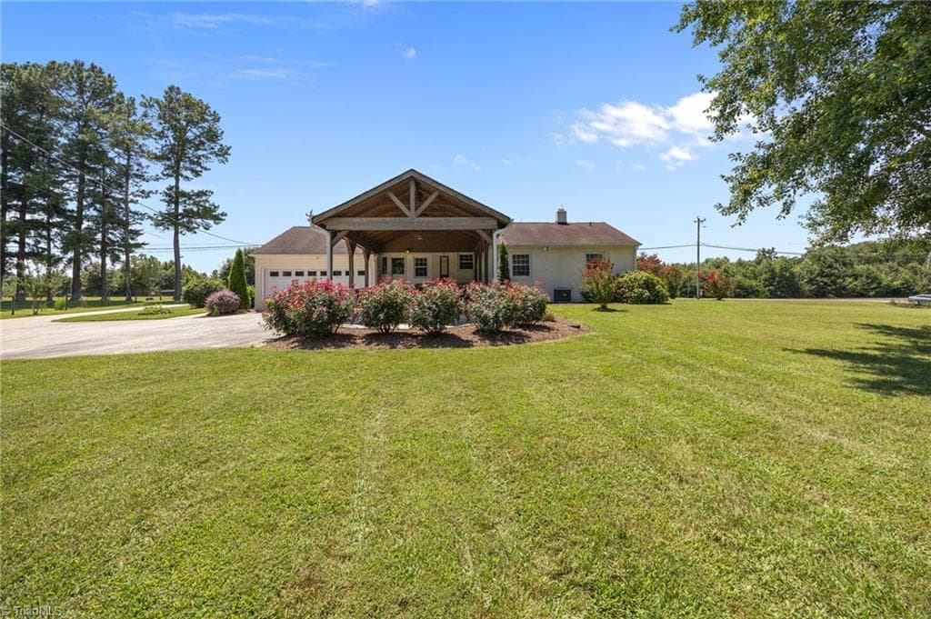 Stick/Site Built at 9256 US Highway 311, Archdale NC 27263, photo 7 of 50