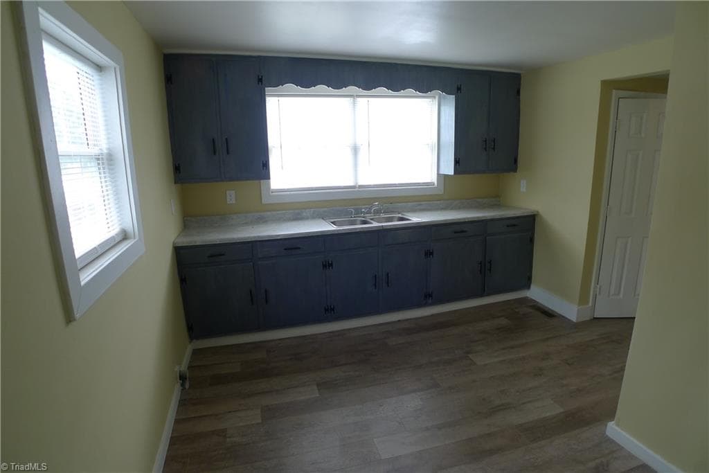 Stick/Site Built at 816 Olympia Street, Lexington NC 27295, photo 12 of 27