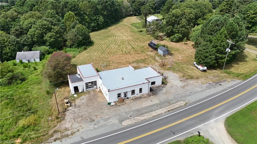 1610 NC Highway 61, Whitsett NC 27377