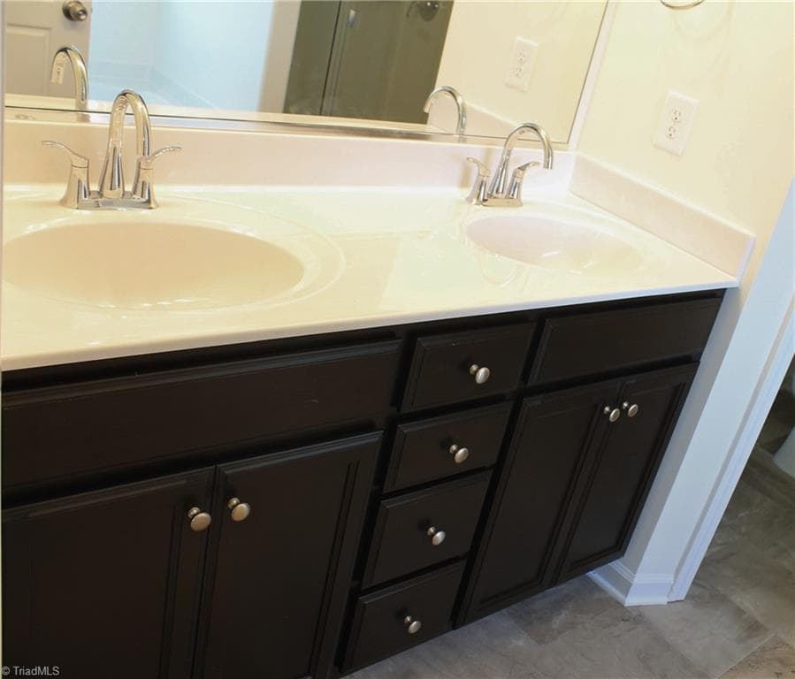 Stick/Site Built at 3515 Wilcox Court, Greensboro NC 27405, photo 3 of 10