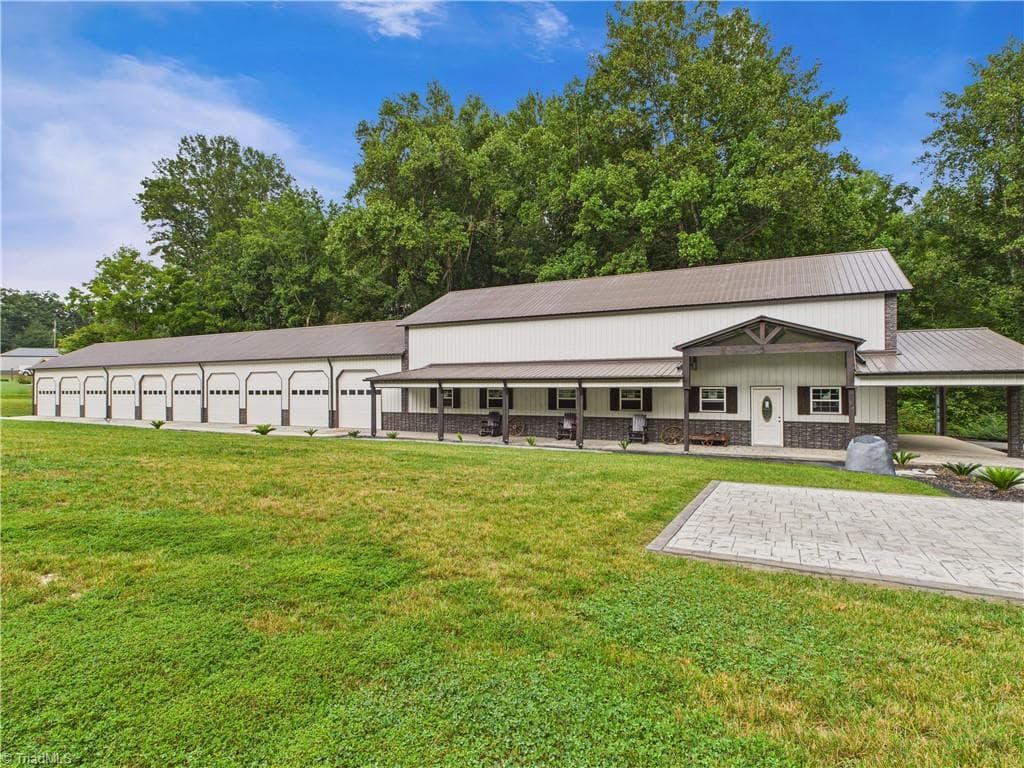 Stick/Site Built at 3281/3293 Skyhaven Road, Randleman NC 27317, photo 28 of 40