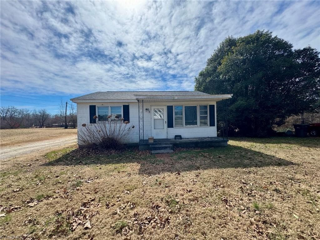 Remarks at 889 Williams Road, Madison NC 27025, photo 6 of 13