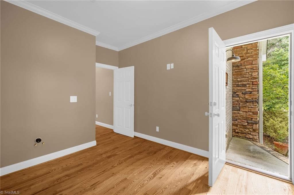 Stick/Site Built at 9127 County Line Road, Kernersville NC 27284, photo 16 of 48