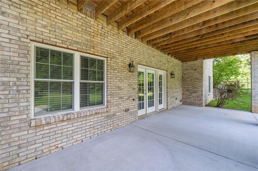 Stick/Site Built at 9127 County Line Road, Kernersville NC 27284, photo 36 of 48