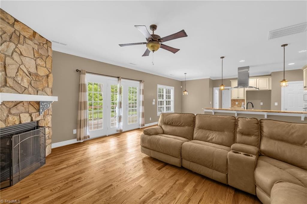 Stick/Site Built at 9127 County Line Road, Kernersville NC 27284, photo 10 of 48
