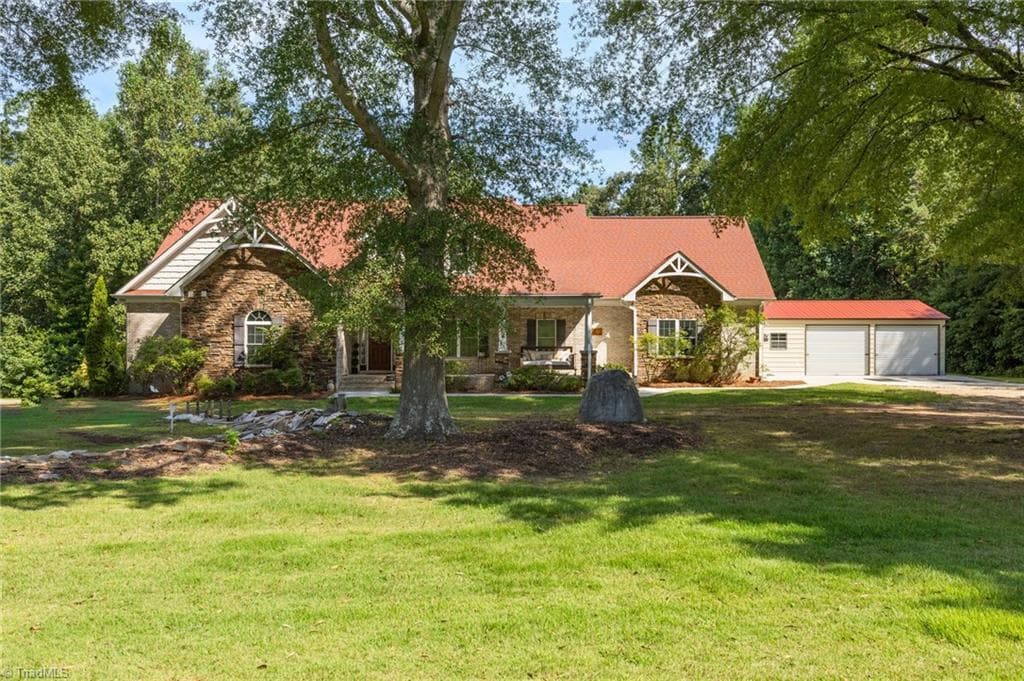 Stick/Site Built at 9127 County Line Road, Kernersville NC 27284, photo 39 of 48
