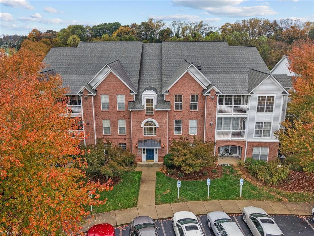 5001 Bass Chapel Road # 3D, Greensboro NC 27455