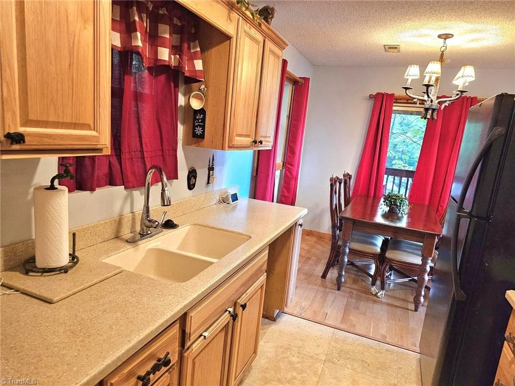 Stick/Site Built at 582 Deer Crossing Lane, Lenoir NC 28645, photo 28 of 48