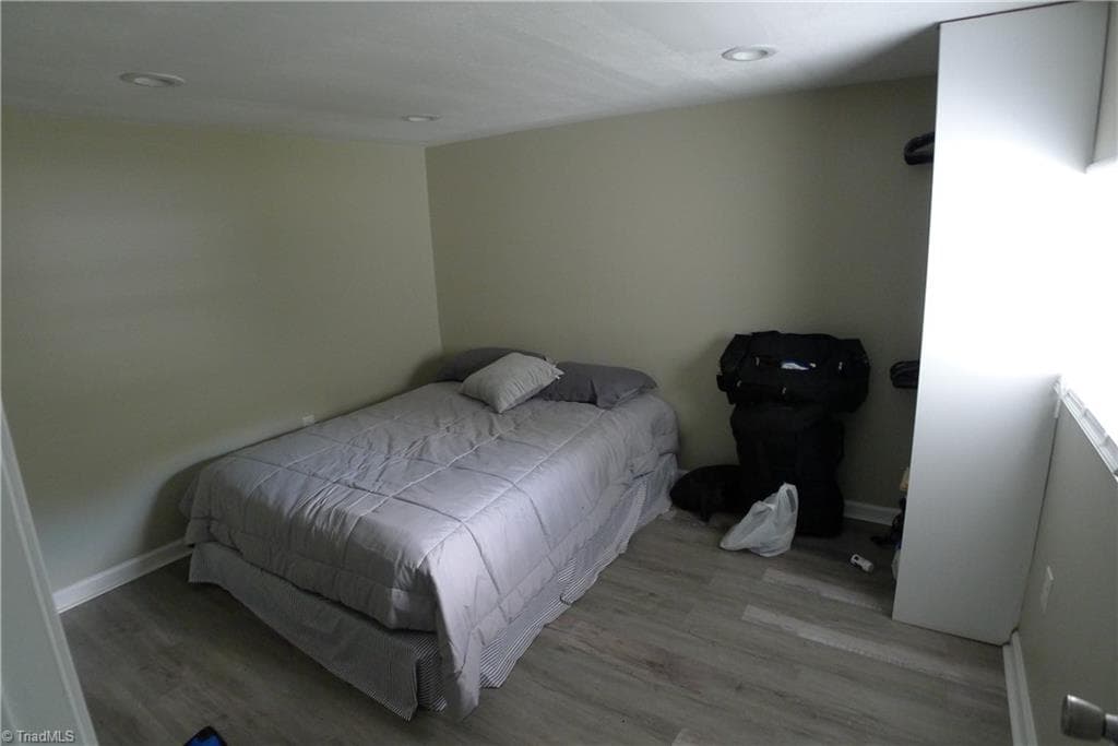 Manufactured Home at 116 Pond Street, Lexington NC 27292, Lexington, photo 7 of 38