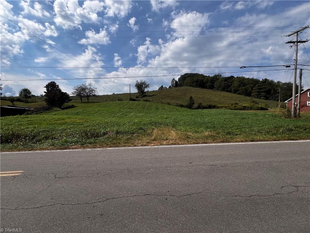 TBD Spring Valley Rd, Fries VA 24330