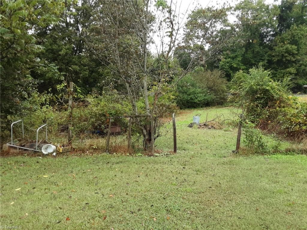 Stick/Site Built at 5436 Old US Highway 52, Lexington NC 27295, Lexington, photo 7 of 18