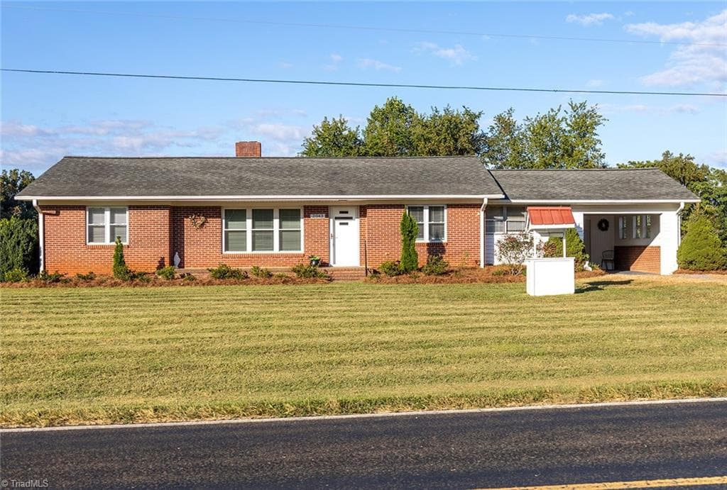 2043 Snow Hill Church Road, Danbury NC 27016