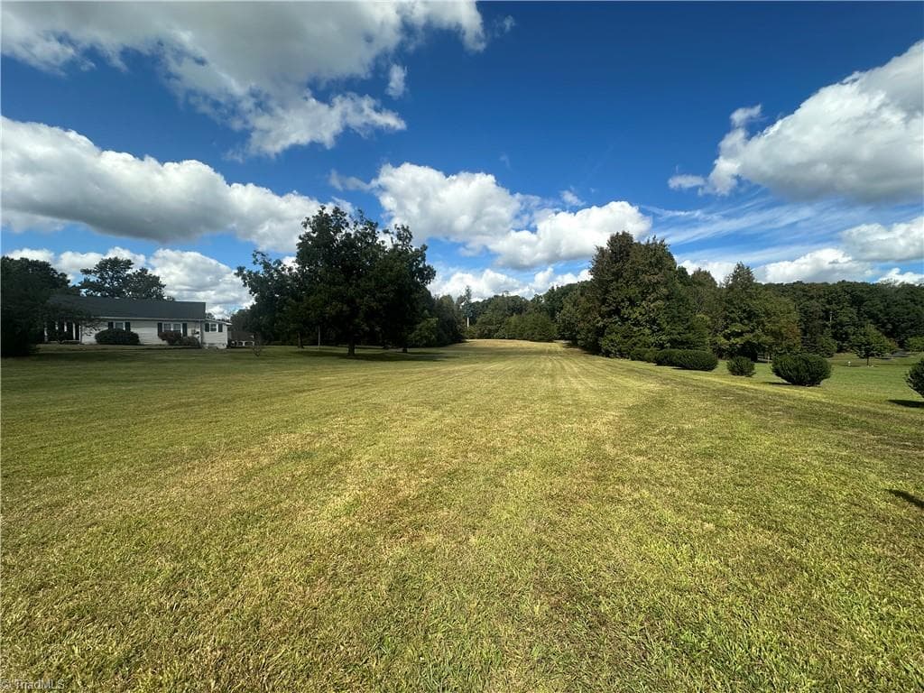 Stick/Site Built at 8410 Linville Road, Oak Ridge NC 27310, Oak Ridge, photo 3 of 100