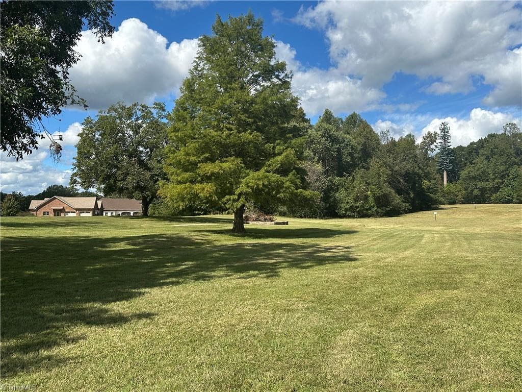 Stick/Site Built at 8410 Linville Road, Oak Ridge NC 27310, Oak Ridge, photo 7 of 100