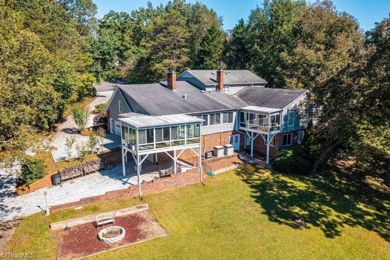 Stick/Site Built at 10 Riverview Circle, Granite Falls NC 28630, Granite Falls, photo 2 of 35