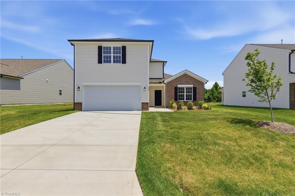 Stick/Site Built at 228 Waylon Court, Lexington NC 27295, photo 2 of 28