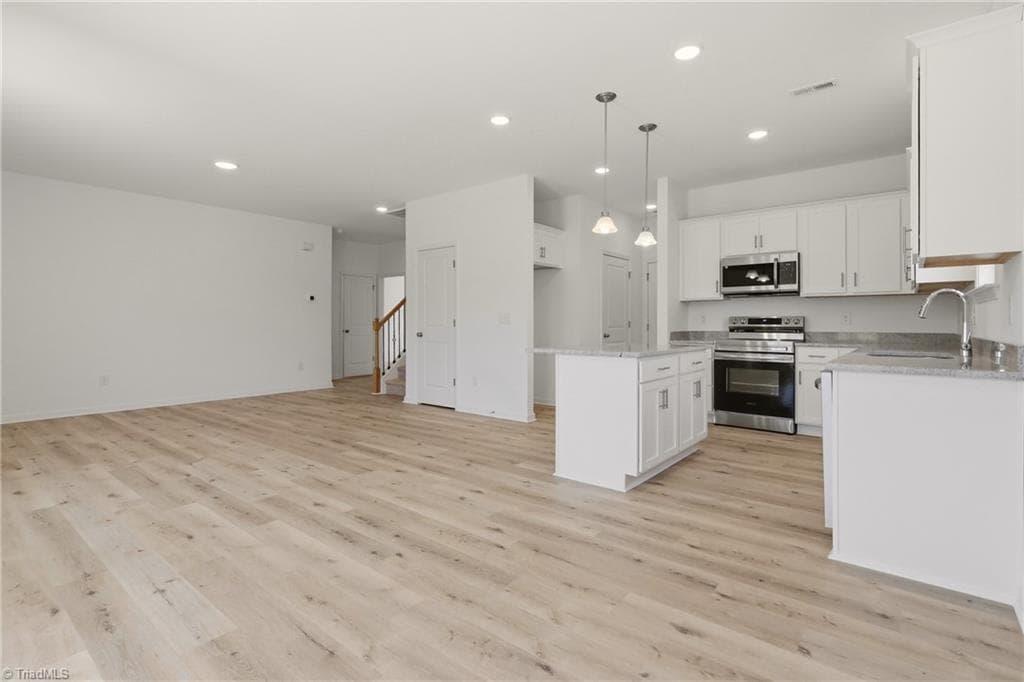 Stick/Site Built at 228 Waylon Court, Lexington NC 27295, photo 6 of 28