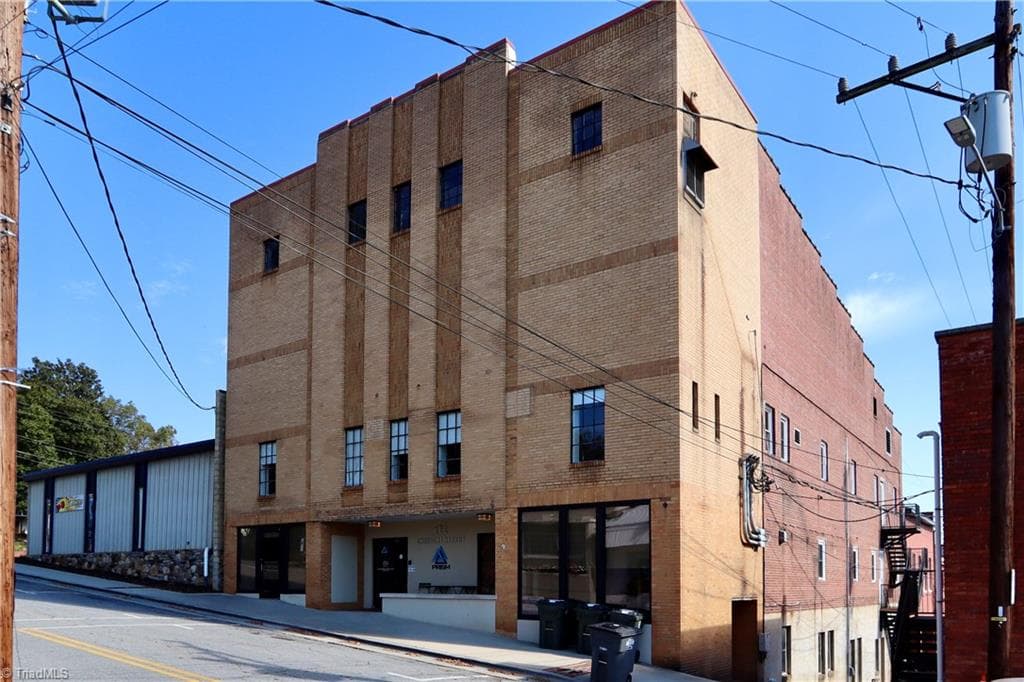 112 Church Street, Elkin NC 28621