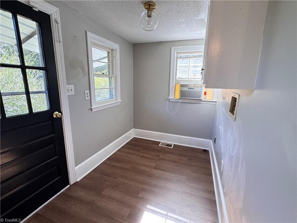 Stick/Site Built at 531 Elk Spur Street, Elkin NC 28621, photo 11 of 20