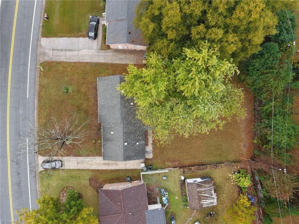 Stick/Site Built at 2407 Four Seasons Boulevard, Greensboro NC 27407, photo 37 of 37
